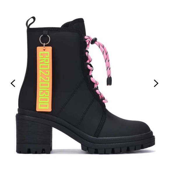 Women's Boot Cape Robbin Starlet Lace-Up Heel Booties  Black Size 7 - Picture 2 of 12